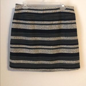 Adorable tweed skirt